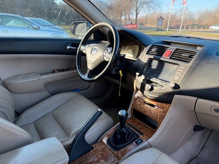 Honda Accord Lim. 2.2 i-CTDi Executive,Navi,Leder.