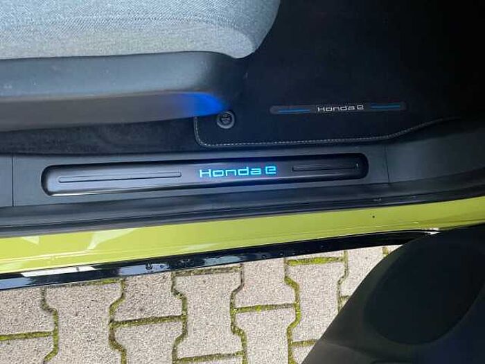 Honda e Advance-Paket