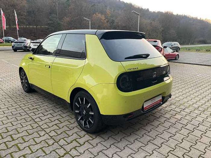 Honda e Advance-Paket